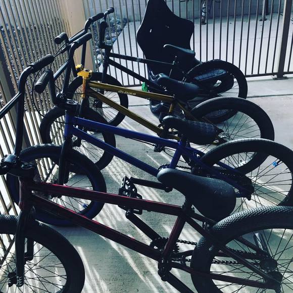 Profile Picture of Gaven Hirschkorn (@gavenh) on Poshmark