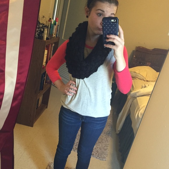 Profile Picture of Kami Chappell (@kamichapppell) on Poshmark