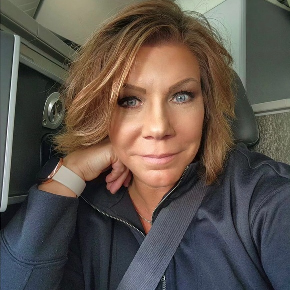 Profile Picture of Andrea Craig (@amanda139757) on Poshmark