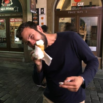 Profile Picture of Phil (@Phil_Shamet) on Twitter