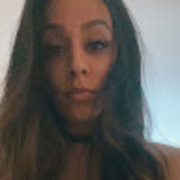 Profile Picture of S. Jafarzadeh (@susujafarza) on Poshmark