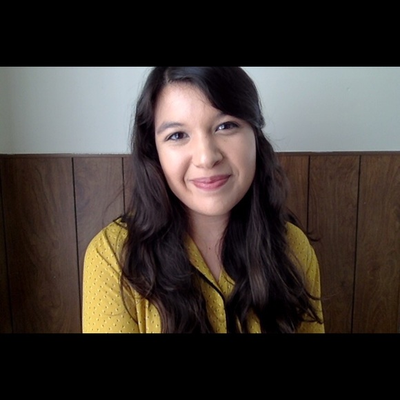 Profile Picture of Miranda Yung (@miryung18) on Poshmark