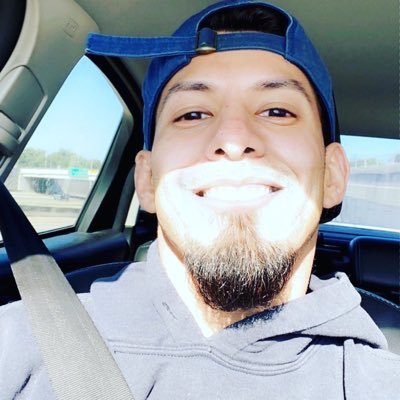 Profile Picture of 12oz (@BryanSo_Raw) on Twitter