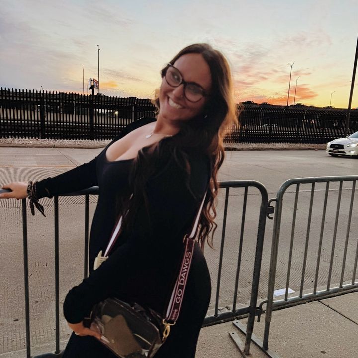 Profile Picture of natalie ann mcbroom (@livinglifewnat) on Tiktok