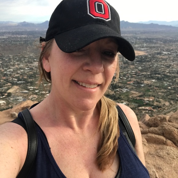Profile Picture of Jessica Morrow (@jhickman10) on Poshmark