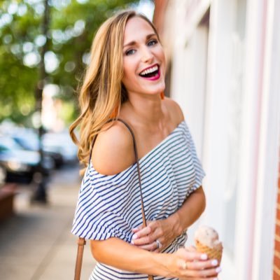 Profile Picture of Danielle Davis (@DaniDavisStyle) on Twitter
