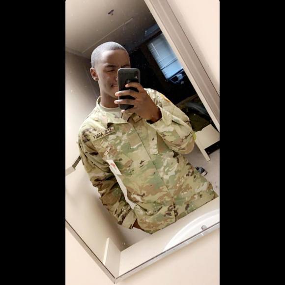 Profile Picture of Mar'tnua Bunton (@stat0419) on Poshmark