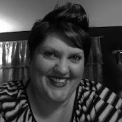 Profile Picture of Sheri Hartzog (@swillsfm) on Youtube