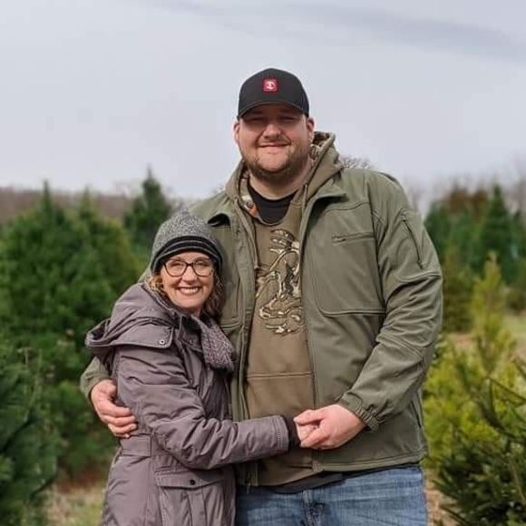 Profile Picture of Sara Shackelford-chitwood (@schitwood) on Poshmark