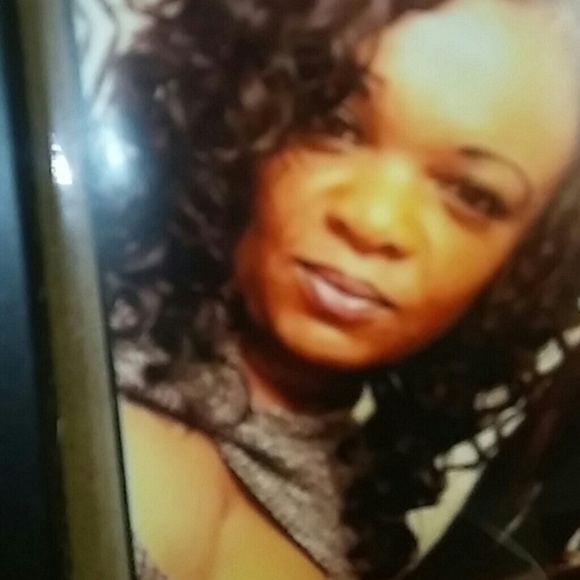 Profile Picture of Alexandria Goree (@agoree05) on Poshmark