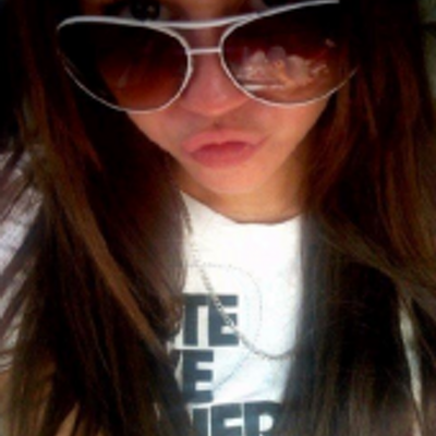 Profile Picture of Carmen Crystal (@Carmen_Crystal) on Twitter