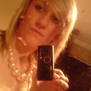 Profile Picture of Grace Tillett (@gracetillett) on Myspace