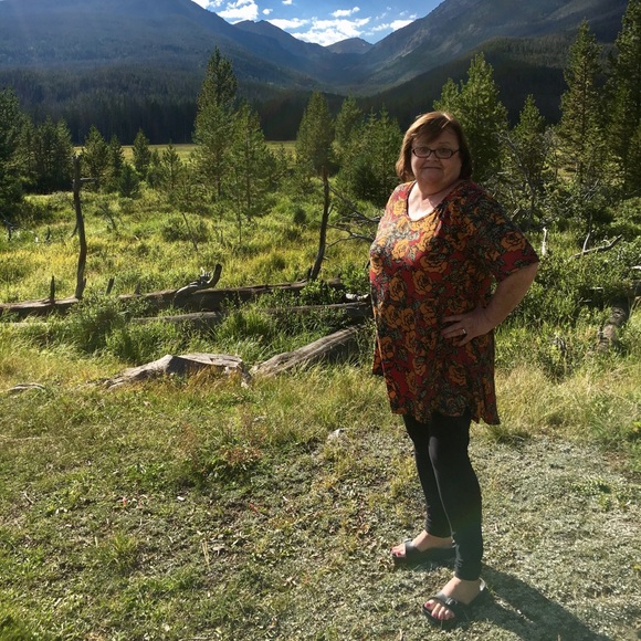 Profile Picture of Luetta Dyer (@0229mommy) on Poshmark