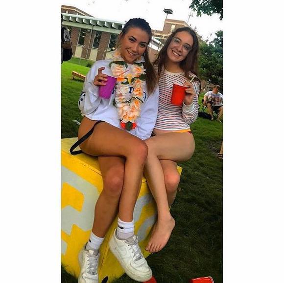 Profile Picture of Mackenzie Seydlitz (@mackenzies1234) on Poshmark