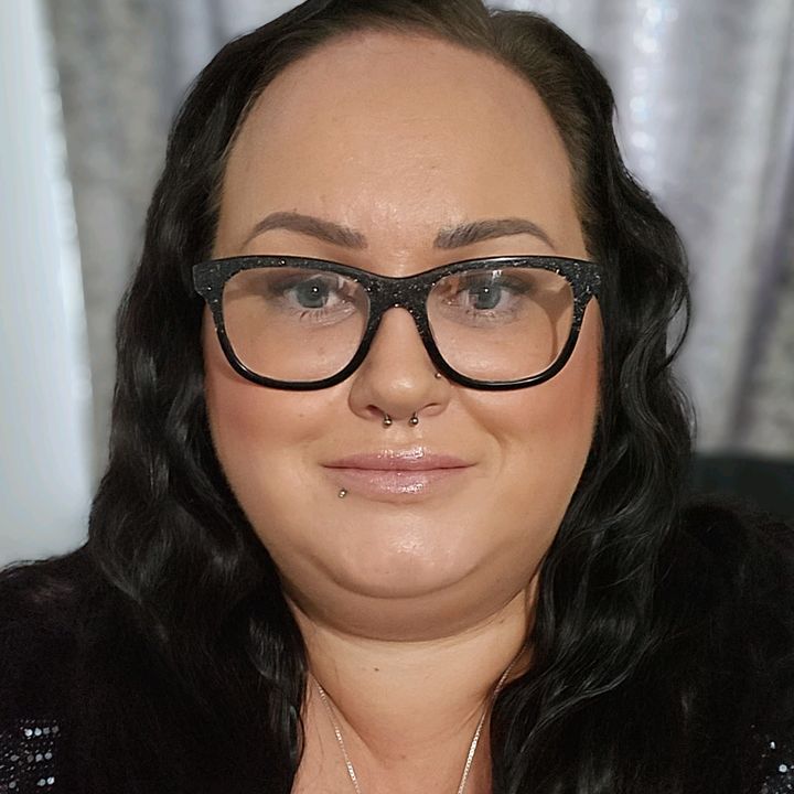 Profile Picture of Car O Line Grainger (@carolinegrainger2020) on Tiktok