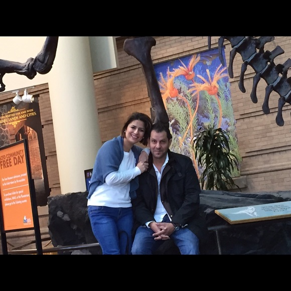 Profile Picture of Rabi Alnimri (@rabea70s) on Poshmark