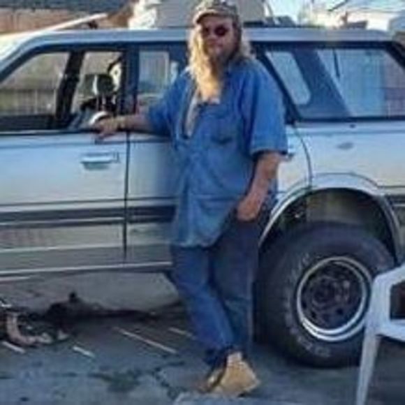 Profile Picture of John Gilbert (@juicyvans1972) on Poshmark