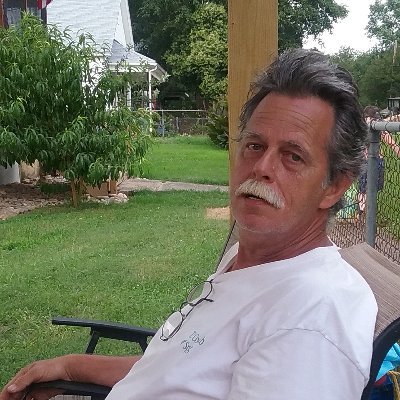 Profile Picture of Robert Hurt (@RobertH70765514) on Twitter