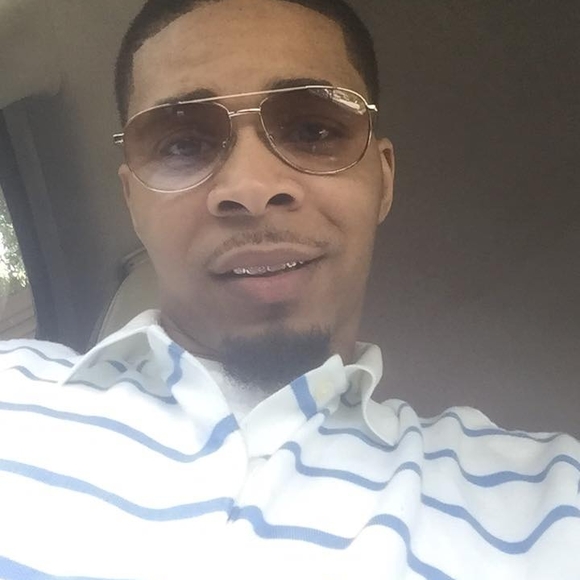 Profile Picture of Corey Calhoun (@howlow1) on Poshmark
