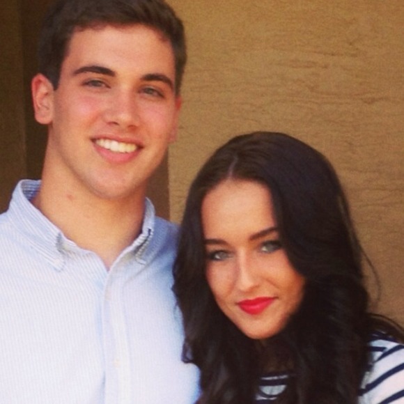 Profile Picture of Lauren Badyna (@laurenbadyna) on Poshmark