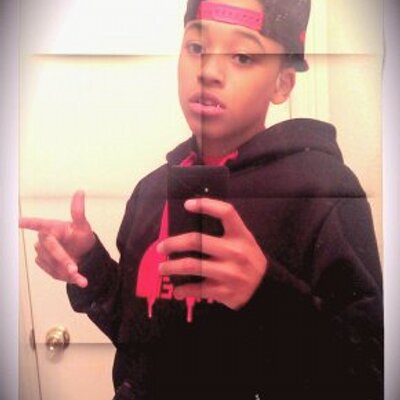 Profile Picture of Chris Averett (@@mvbball124) on Twitter