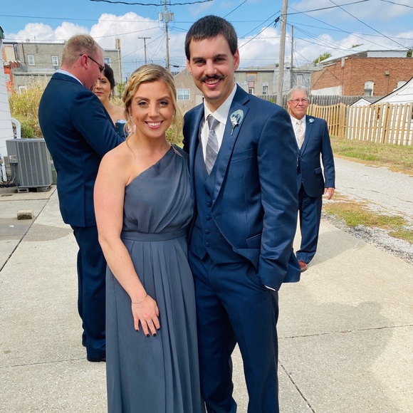 Profile Picture of Lexi Minahan (@a_minahan) on Poshmark