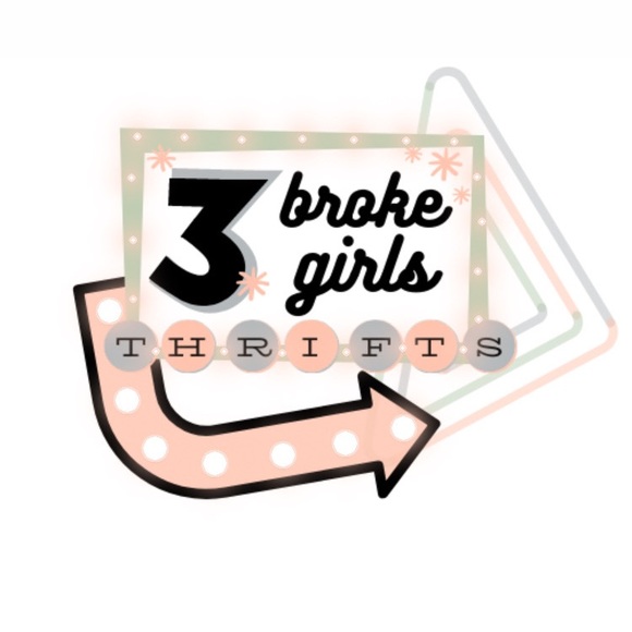 Profile Picture of Kayla Frameli (@kframeli) on Poshmark