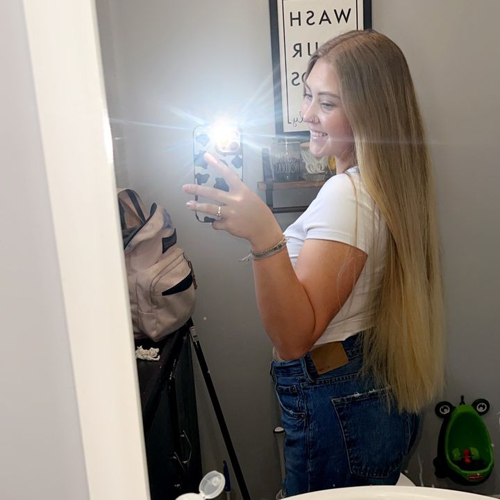 Profile Picture of lauren Ferrell💍🥰 (@laurenferrelll) on Tiktok