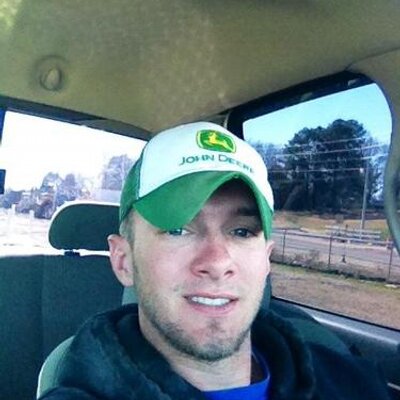 Profile Picture of James Darren Tolley (@darrentolley25) on Twitter