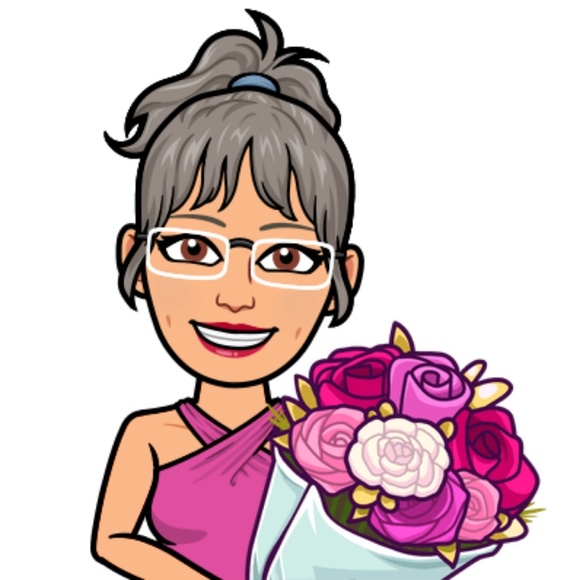 Profile Picture of Pamela Wulf (@wulfpj) on Poshmark