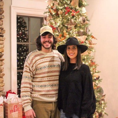 Profile Picture of McKenzie Neal (@mckenzieneal) on Twitter