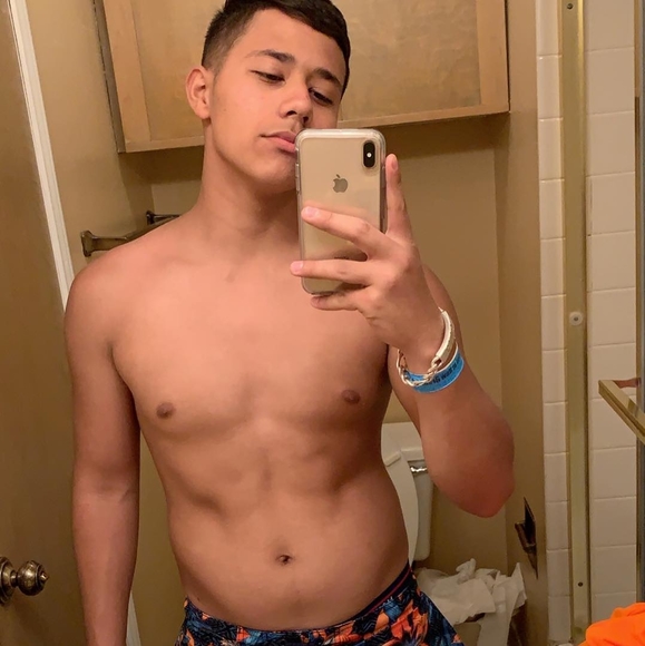 Profile Picture of Alejandro Garza (@agarza032002) on Poshmark