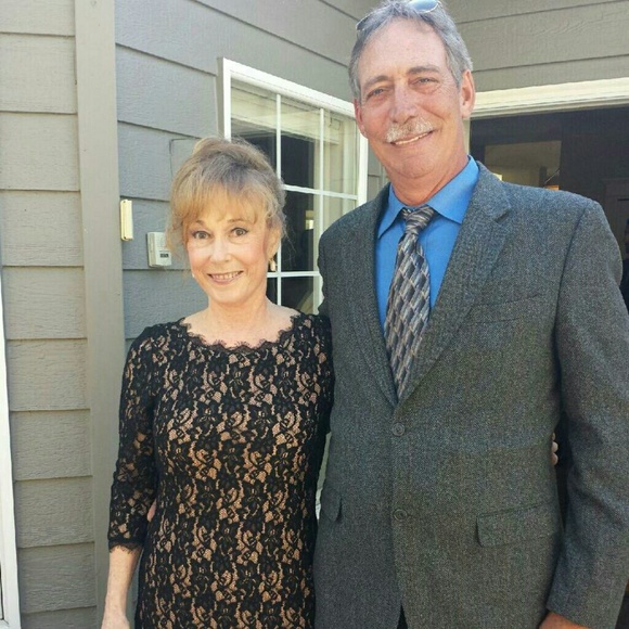 Profile Picture of Starr Clare (@sclare58) on Poshmark