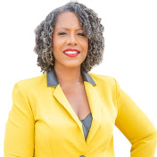 Profile Picture of Tisha Mitchell Curry (@ownatlanta) on Youtube