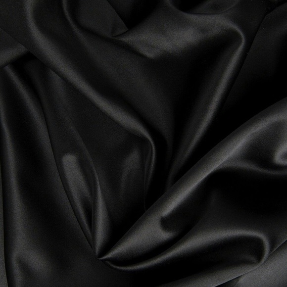 Profile Picture of Genesis Moreno (@itzgenesism) on Poshmark