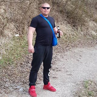 Profile Picture of Mirek Jakubowicz (@Mirek-Jakubowicz) on Facebook