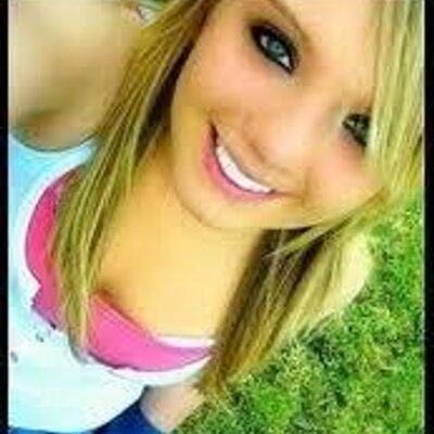 Profile Picture of Paula Abreu (@Paulaabreu19) on Twitter