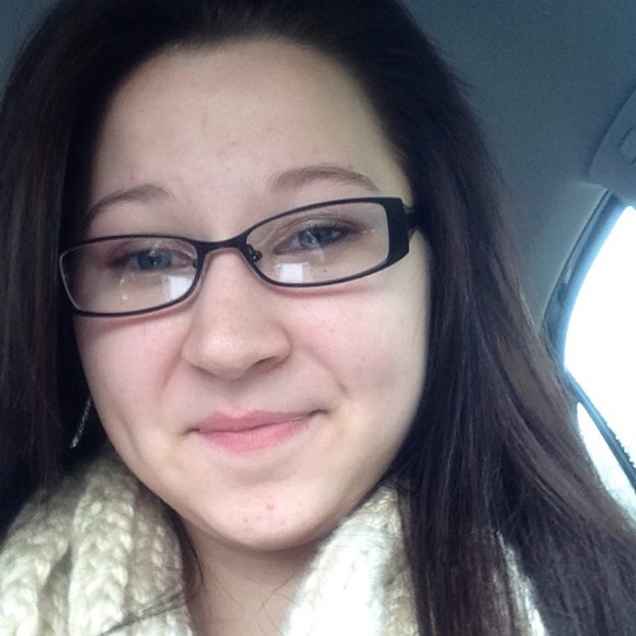 Profile Picture of Meghan Whitmoyer (@meghanw438) on Poshmark