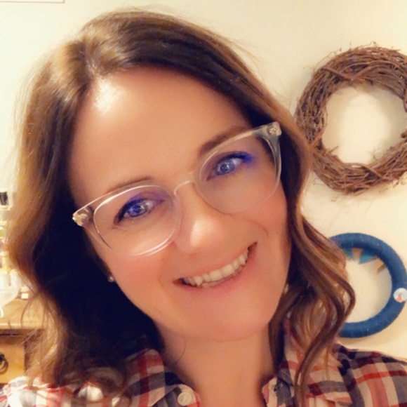 Profile Picture of Sara Mchardy (@sara_mch) on Poshmark