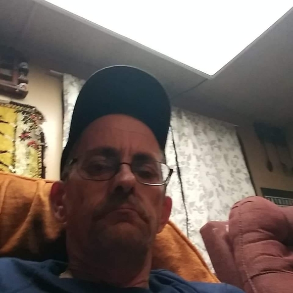 Profile Picture of Marty Marshall (@martymarshall) on Poshmark