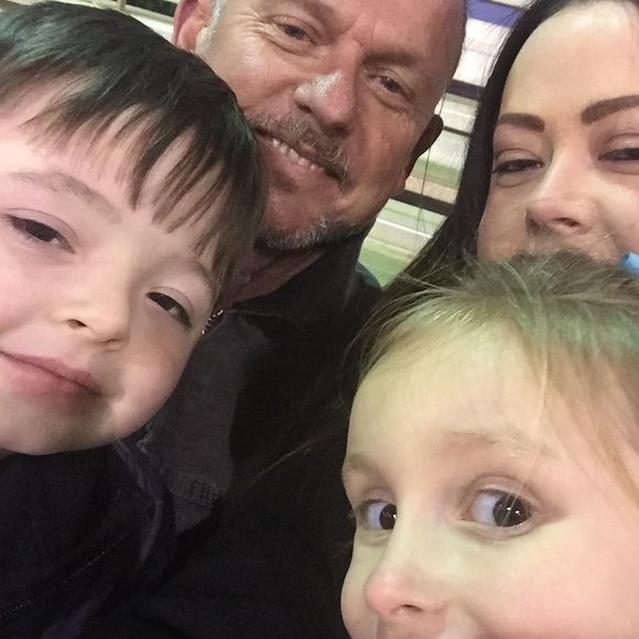 Profile Picture of Nickie Croson (@nickiecroson) on Poshmark