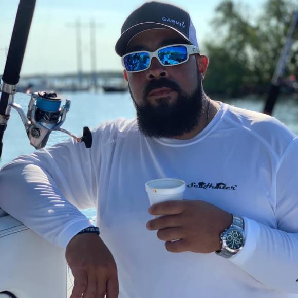 Profile Picture of Maurice Lopez (@mjcheflopez) on Poshmark