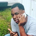 Profile Picture of 𝑶𝒎𝒈 𝑰𝒕𝒔 𝑨𝒍𝒍𝒆𝒏𝒏🦶🏽💨 Link In Bio🌟 (@omg_its_allenn) on Instagram