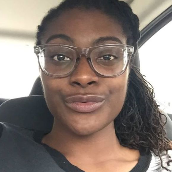 Profile Picture of Patrice smoothchocolate Smoot (@psmoot86) on Poshmark
