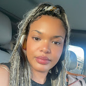 Profile Picture of Allison Edwards (@TheAllieePee) on Youtube