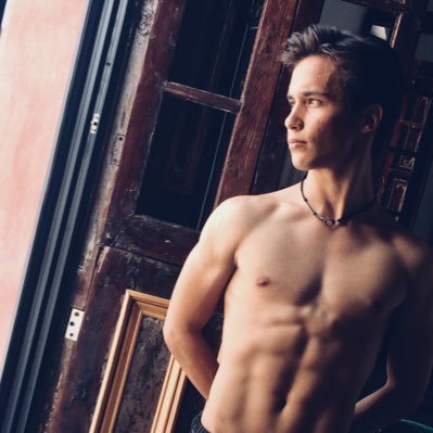 Profile Picture of Nicolás Horneffer (@NcolasHorneffe1) on Twitter
