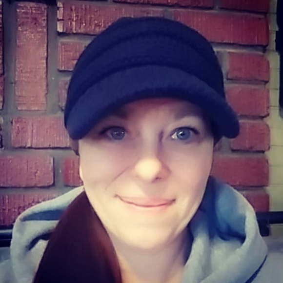 Profile Picture of Lacie Scott (@babyblue7780) on Poshmark