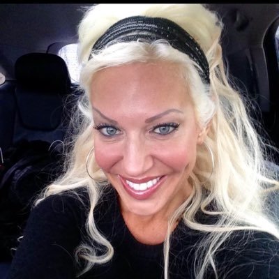 Profile Picture of Bobbie Jo Roberts (@BobbieJo912) on Twitter