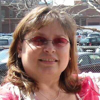 Profile Picture of Cheryl Jorgensen (@@cherbryzac) on Twitter