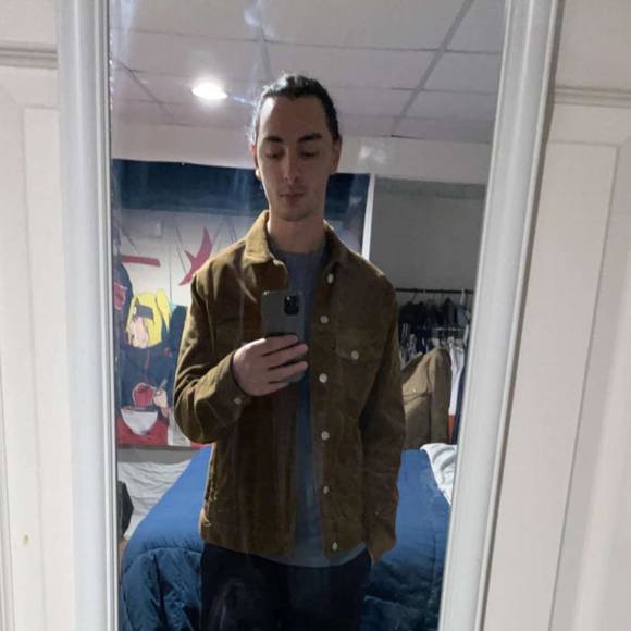 Profile Picture of Will Gonzalez (@willgonzalez218) on Poshmark